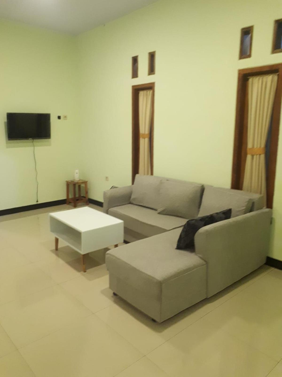 Dhea Homestay Bromo Probolinggo Dış mekan fotoğraf
